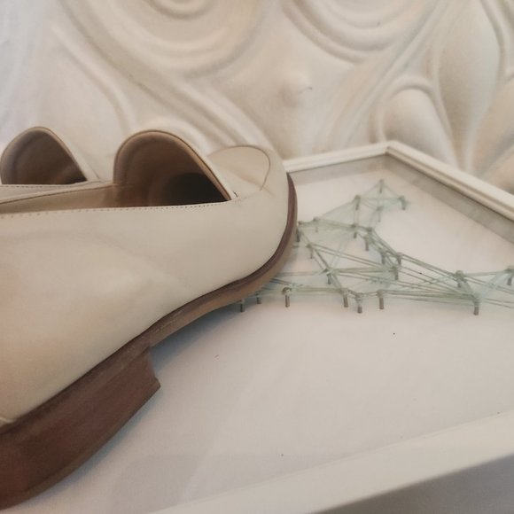 Rockport Cream Leather Loafers. Great Condition. Size 7.5 - Picture 9 of 15